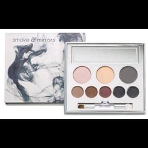 Jane Iredale Smoke & Mirrors Smokey Eye Kit